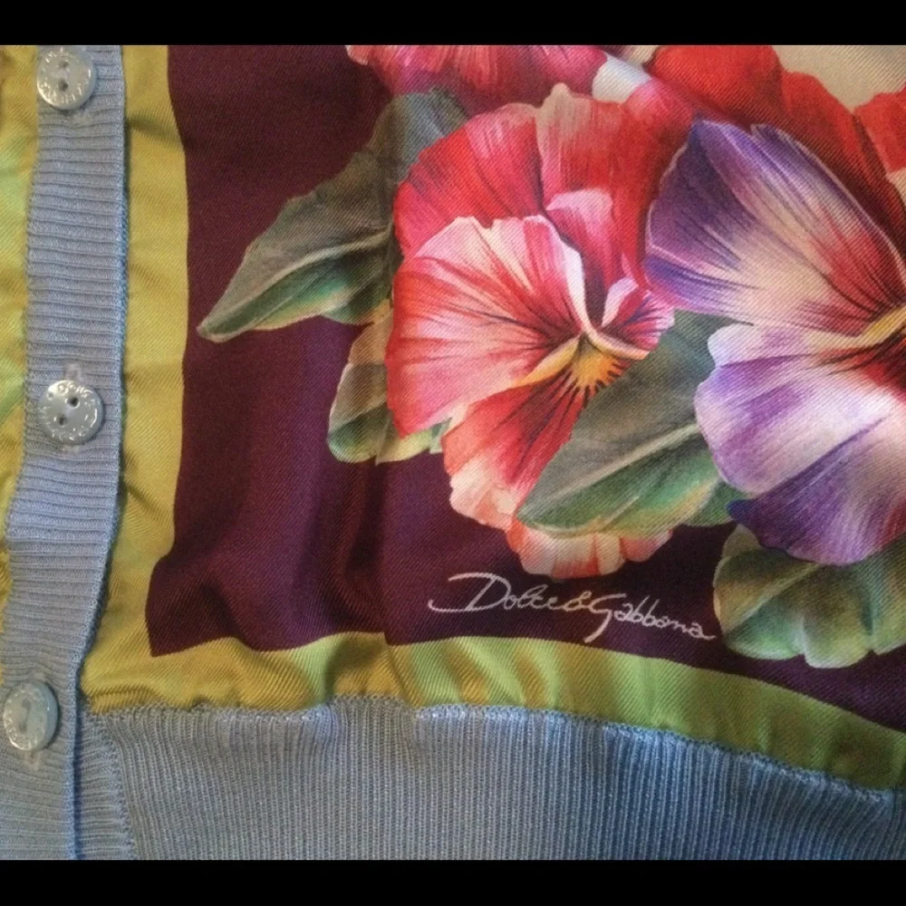 New w/o tags Dolce & Gabbana hibiscus print cardi - Picture 3 of 5